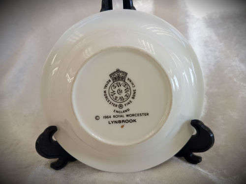 1964 Royal Worcester LYNBROOK Plate 115mm Fine Bone China England