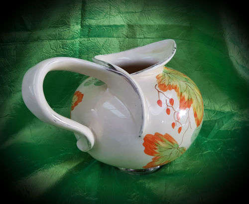 Vintage Arthur Wood  Jug 140x210x155mm England