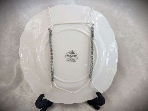 Vintage Crown Regent Bone China plate Made in England 157mm