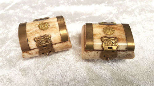 2 Hand Made Bone and Brass Trinket Boxes 30x55x45mm