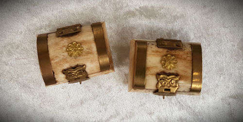 2 Hand Made Bone and Brass Trinket Boxes 30x55x45mm