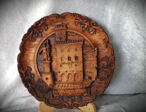 REP SAN MARINO Wall Plate -wood look but could be a resin 230x25mm