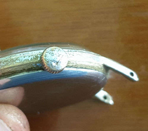 Vintage Girard-Perregaux Mens Wristwatch 17 Jewels -working - No Strap- see condition of casing