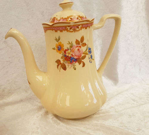 14pc of a Antique VICTORIAN BY Jhonson Bros Teaset made in England
