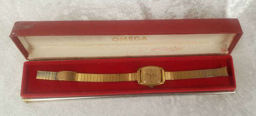 Vintage OMEGA De Ville Automatic Ladies watch in Omega Box -Working