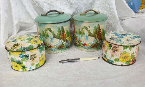 4 x Vintage Tins -2 x 80x110 and 2 x 140x130mm