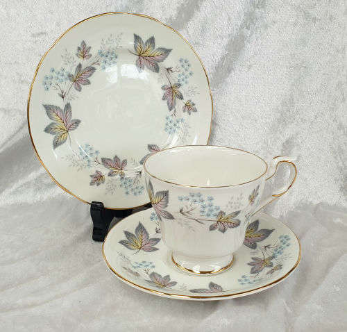 Vintage Paragon ENCHANTMENT Trio By Appointment to The Queen  (5 available)