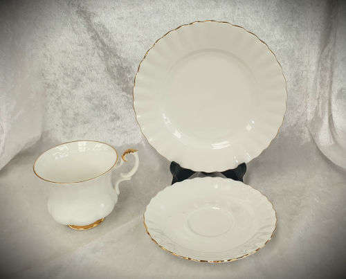 Vintage Royal Albert Val D'Or Coffee Trio (Cup 67x93x75mm )Bone China England- (9 available) as new