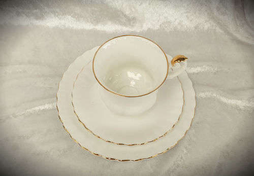 Vintage Royal Albert Val D'Or Coffee Trio (Cup 67x93x75mm )Bone China England- (9 available) as new