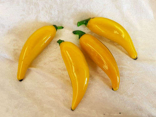4 Murano Bananas - one is damaged as in Photos -132x32mm