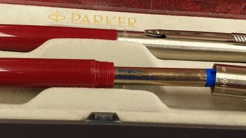 Vintage Parker set -Fountain Pen and Medium BallPoint pen -Unused in case-Ink still ok