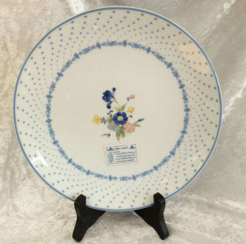 Patra fine Porcelain Plate  by Nikko-Thailand 214mm