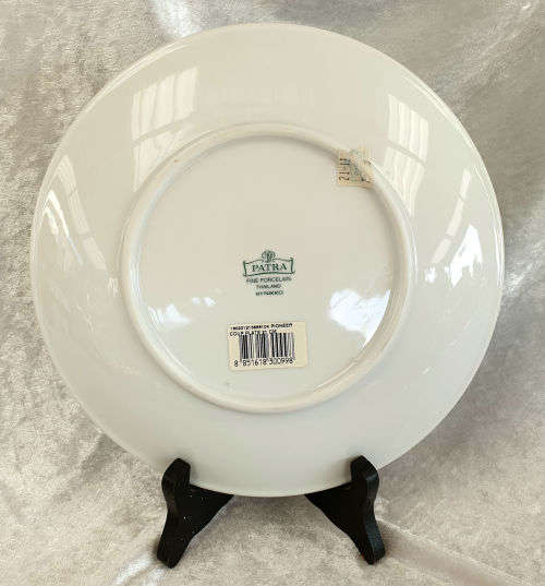 Patra fine Porcelain Plate  by Nikko-Thailand 214mm