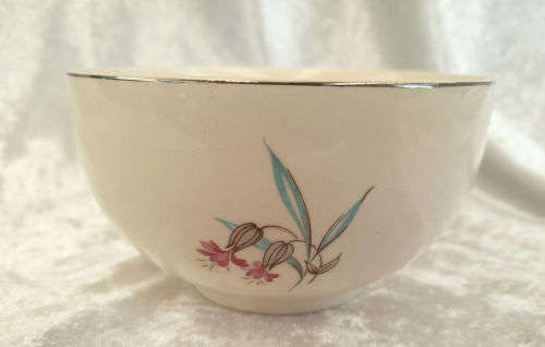 Vintage Johnson Bros Porcelain sugar Bowl -England 117x69mm