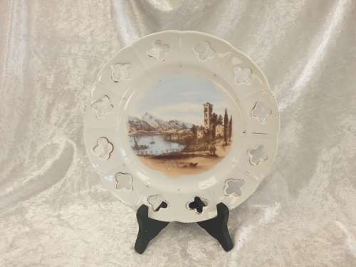 Vintage Victoria Pottery Altrohlau Bohemia Plate 200mm - Gold Trim Faded