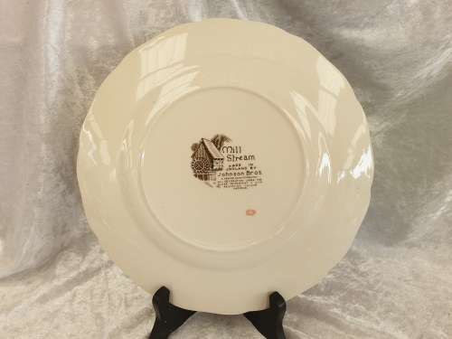 Vintage Genuine Handengraving MILLSTREAM Plate 227mm by Jhonson Bros england (5 available)