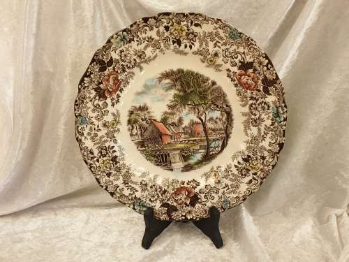 Vintage Genuine Handengraving MILLSTREAM diner Plate 256mm by Jhonson Bros england (2 available)