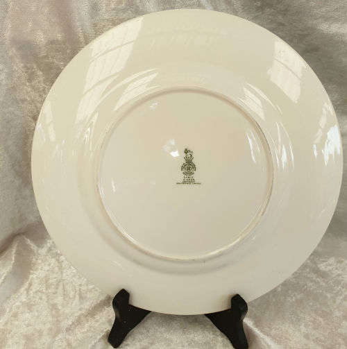 Vintage Royal Doulton Plate LYRIC H.4948 Fine Bone China England 228mm
