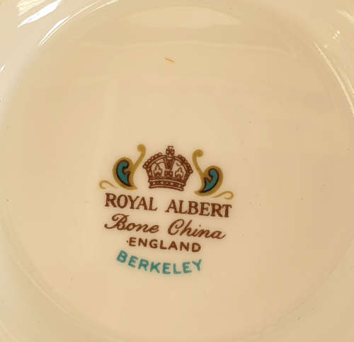 Vintage Royal Albert China Berkeley Sugar Bowl Never used as new out of a old warehouse