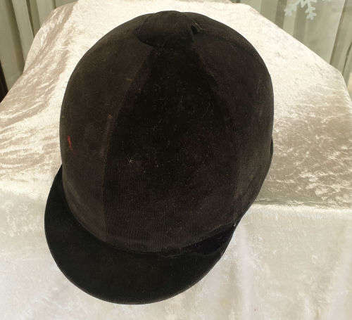 Rolinx Horse Riding Helmet - Velvet finish -58cm, 7 1/8 inch needs new inside lining