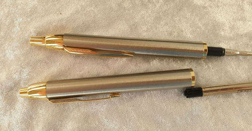 Beautiful Vintage Parker Ball Point Pen and Pencil set in Gold and silver Trim -iNK STILL OK