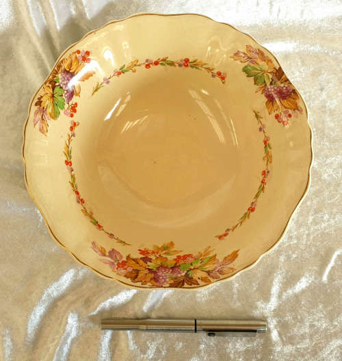 Vintage J&G Meakin "Sunshine" Pattern Regd. SOL391413 Salad Bowl- 67x225mm