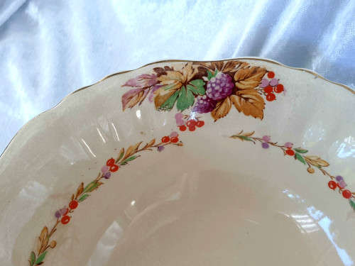 Vintage J&G Meakin "Sunshine" Pattern Regd. SOL391413 Salad Bowl- 67x225mm