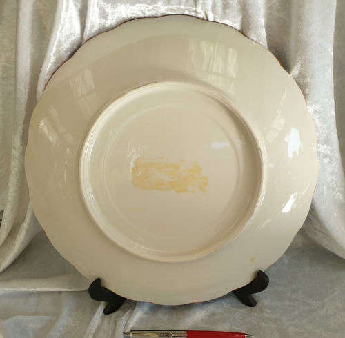 Vintage limited Reproduction of a 16th Century imperial imari Porcelain wallplate  Collector Series