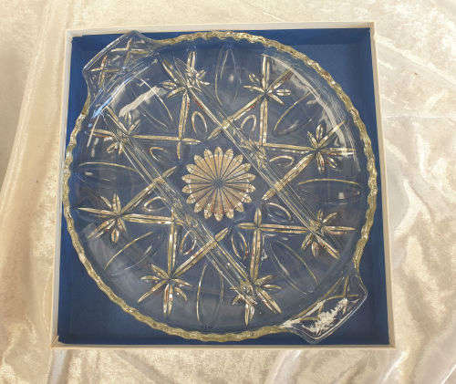Anchor Hocking Cross & Olive Collection tray 241mm - never been used still in Box -USA