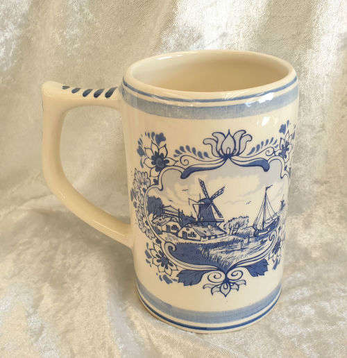 Delfts Blue Cup 135x140x190mm Hand Painted Holland