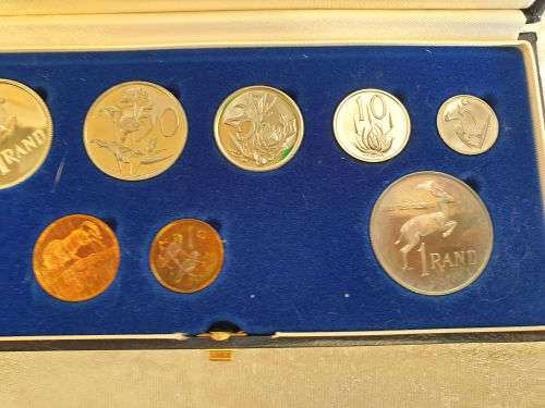 1987 South Africa Short Proof Set - Includes the Silver R1 Coin