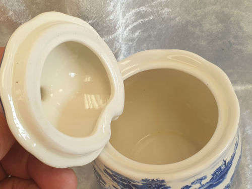 William James Clifton Sugar Bowl 120x90mm