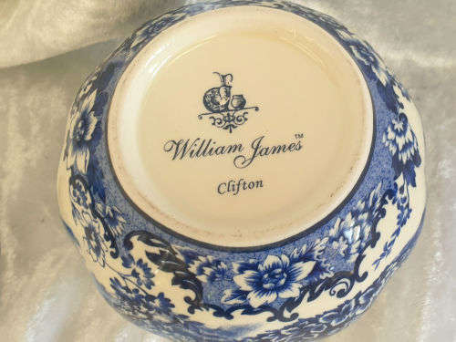 William James Clifton Sugar Bowl 120x90mm