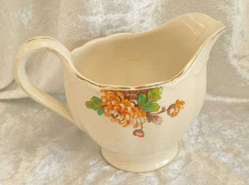 Antique Grindley Creampetal Creamer 100x140x90mm