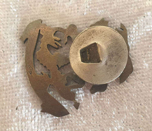 Rare Royal Society of Saint George `Vestigia nulla retrorsum` Badge 25x25mm