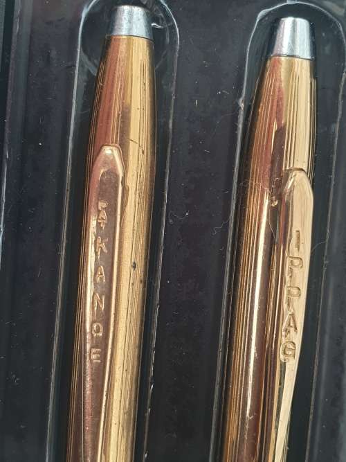 a Vintage Slimline IPPAG Pencil (Working fine)+ a Vintage Pat. KANOE Pencil(lead seems to be stuck)