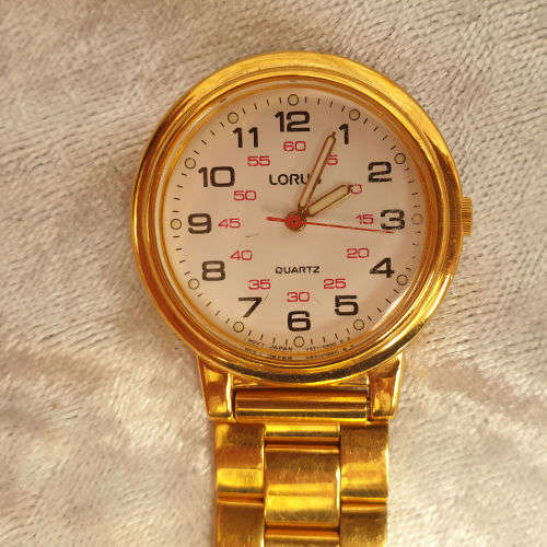 Lorus Nurses Quartz watch - Working (new Battery) Japan Movement V821-0260 Base Metal Bezel