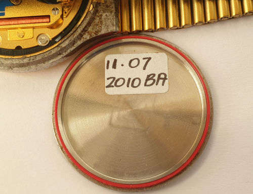 TISSOT SEASTAR D361A MENS Swiss WATCH (working) GOLD, Metal STRAP, plating worn around back cover