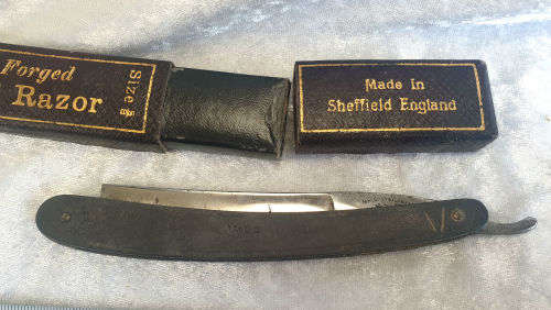 Antique/ Vintage straight Razor Sheffield with Bengall box (not sure if this is the origanal box