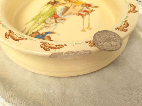 Vintage Royal Doulton Bowl (CHIPPED) 45x193mm