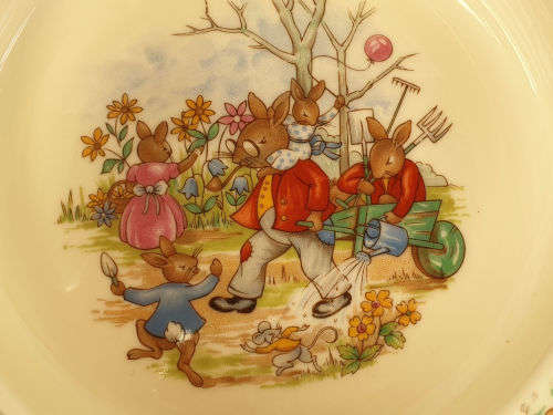 Vintage Royal Doulton Bowl Fine bone China - 42x158mm