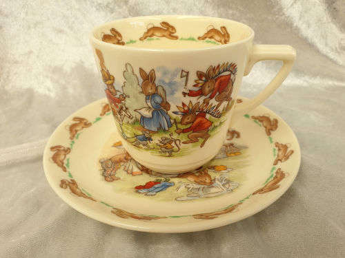 Vintage Royal Doulton Cup and saucer Fine bone China -