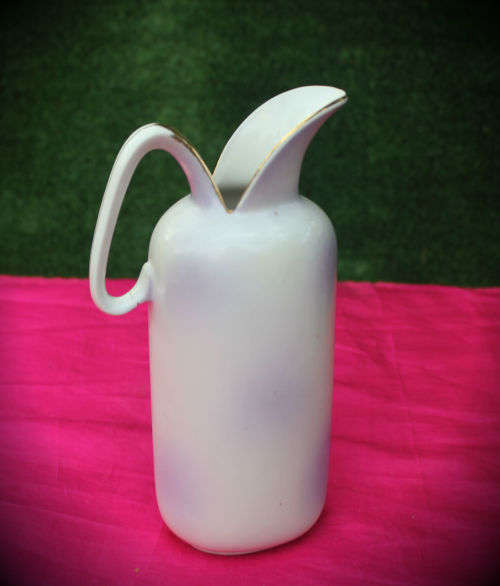 Hand Painted Vase/Jug  210x110x67mm