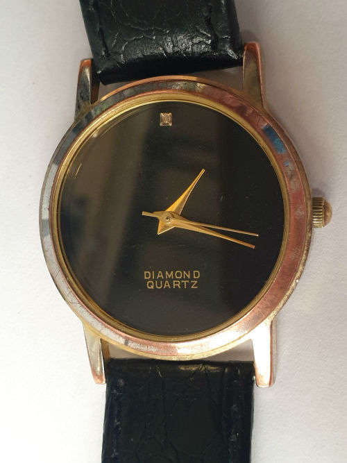 Vintage Aquila 5273 Quartz Genuine Diamond PC21S movement-working -- strap is worn