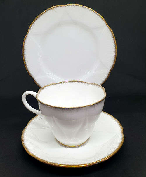 Vintage Royal Albert "AVALON"" Trio (6 available) No Damage