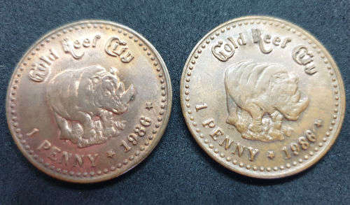 2 1986 Gold Reef City 1 pennie Tokens