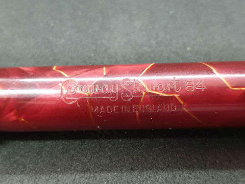 Vintage 1950's Conway Stewart 84 Fountain Pen 14kt gold nib is bend ..see photos