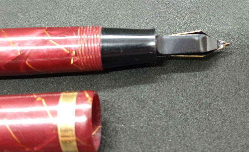 Vintage 1950's Conway Stewart 84 Fountain Pen 14kt gold nib is bend ..see photos