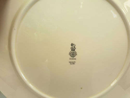Large Vintage Royal Doulton 'Treasure Island' D6376 -  Long John Silver Charger Plate 342mm