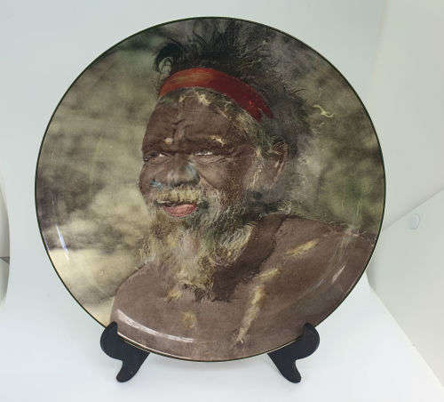 Collectible Vintage Royal Doulton `Australian Aborigine`D6422  Plate 266mm